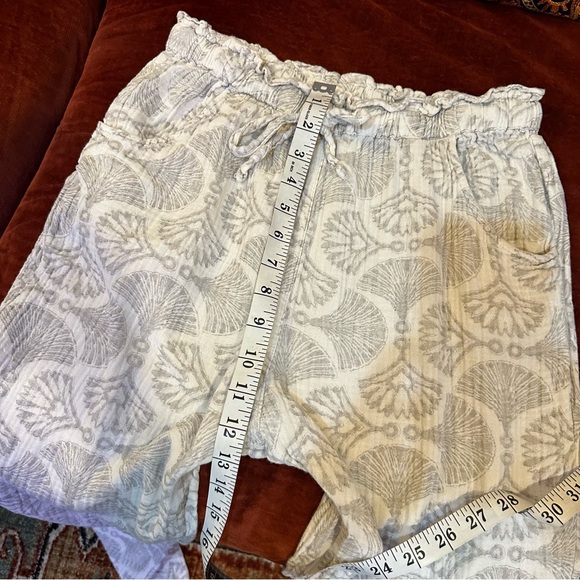 Lilyful Beachy Boho Gauzy Cotton Drawstring Pants With Pockets - Picture 8 of 11